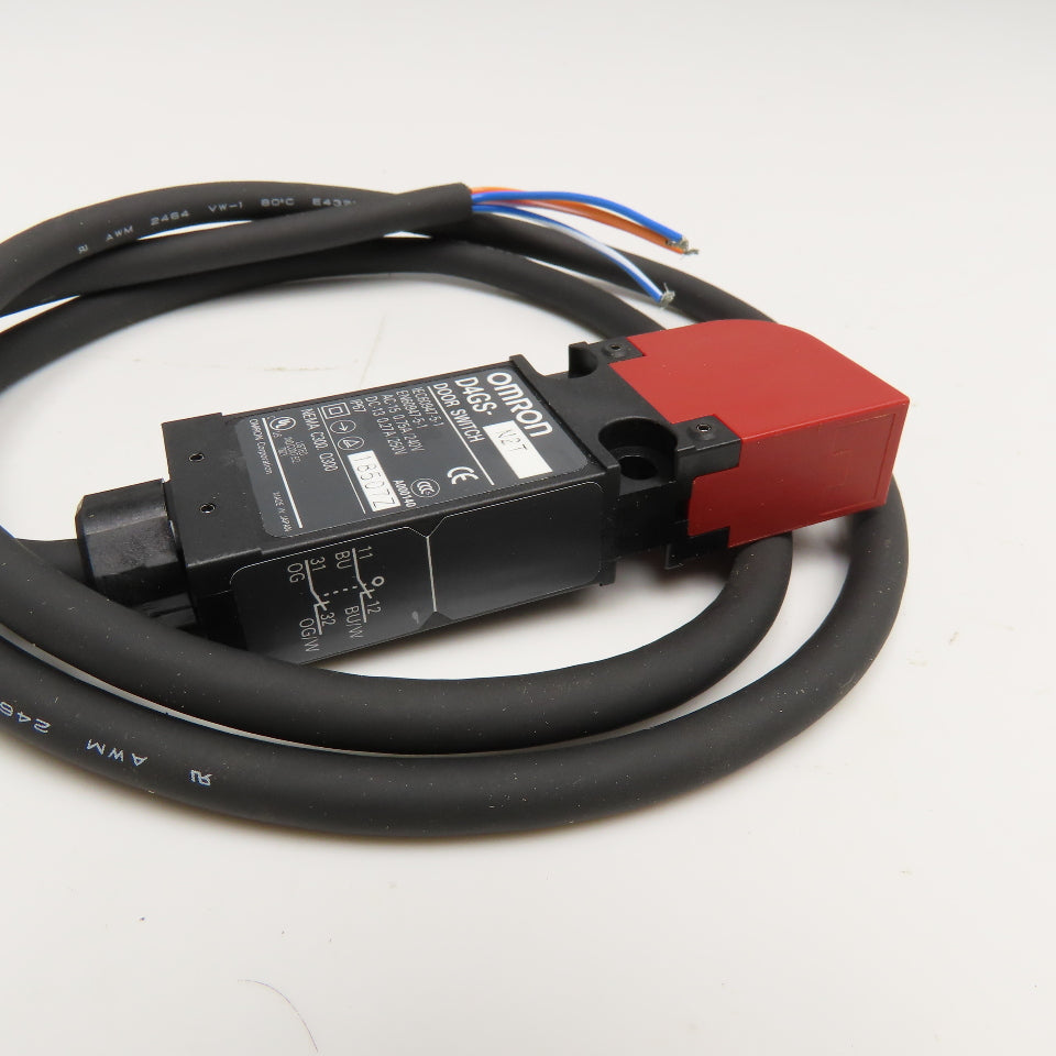 Omron D4GS-N2T Door Switch Interlock 240VAC 250VDC