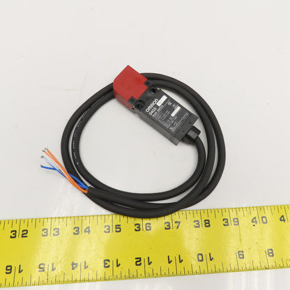 Omron D4GS-N2T Door Switch Interlock 240VAC 250VDC