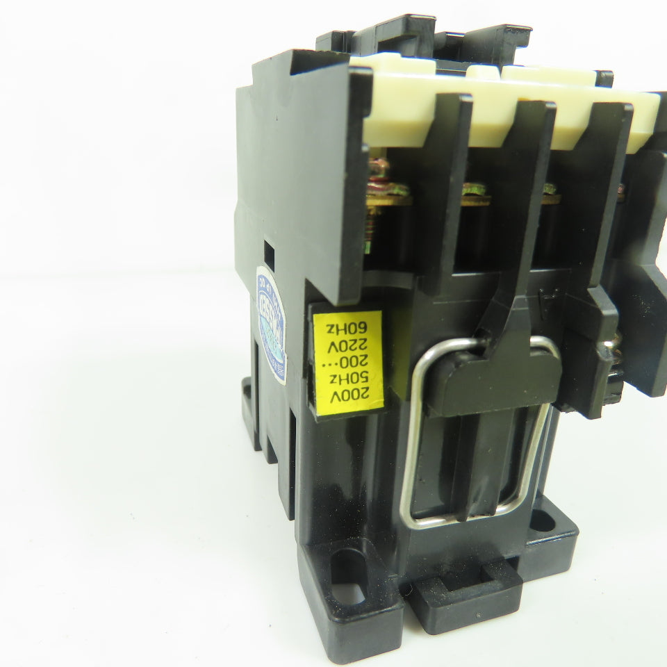 Hyundai HMX 22 Control Relay 200/220V Coil 25A 660V