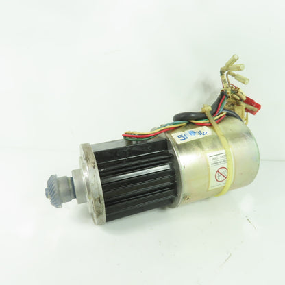 Yaskawa USAREM-01YRW11 0.35Nm AC Servo Motor 1.1A 110W 3000RPM