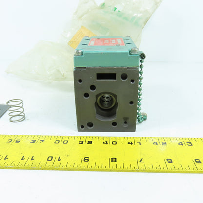 Numatics 33SAD441A 33SAD400A Pneumatic Solenoid Control Valve 115V 150PSIG New