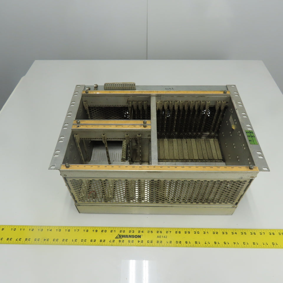 Siemens BGT 210-3/220V PLC Chassis Rack 6AA 5185-2AA70
