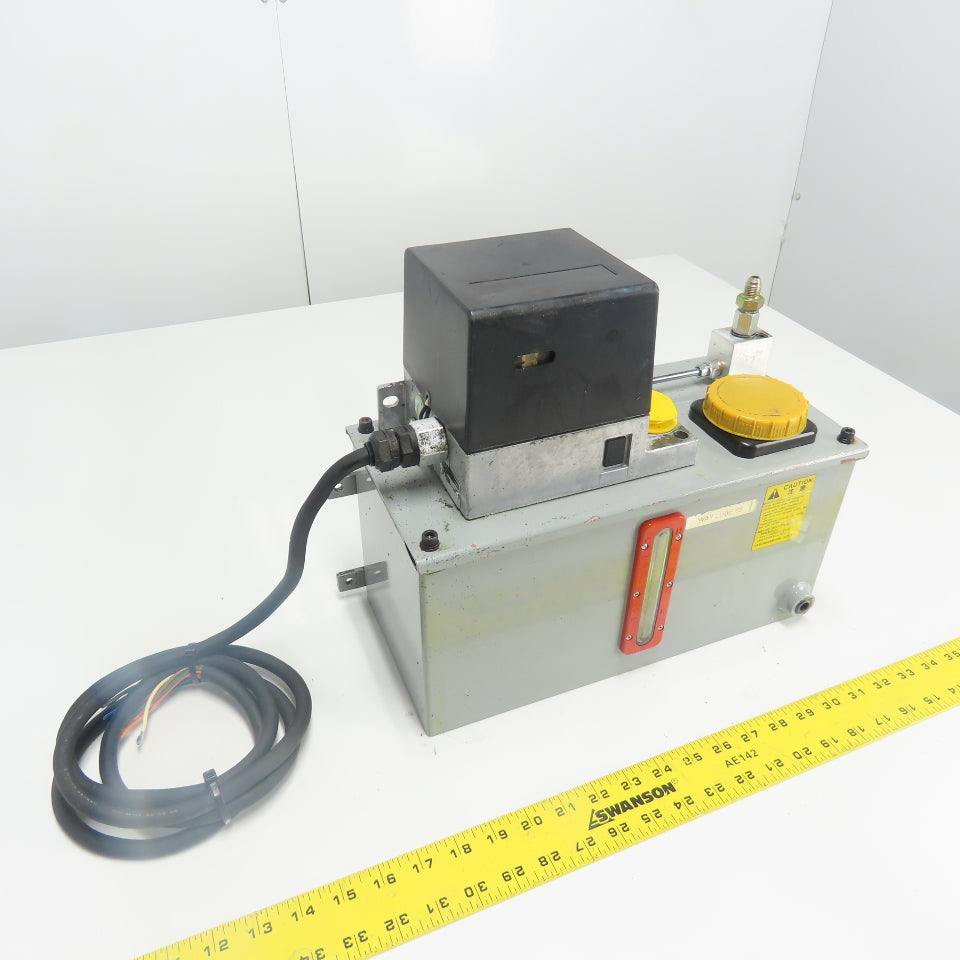 SKF MKU11-KW2-J010 9.5L Lubricator Oil Pump 200V 50/60Hz