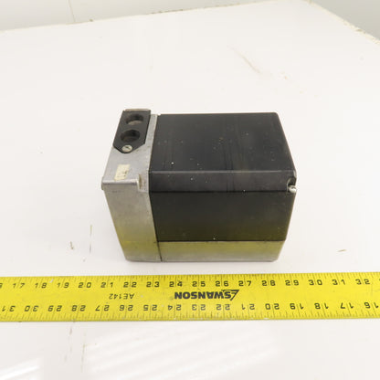 Siemens SQM50.461R1G3R Damper Motor 120VAC 25 Sec 140 In-Lb 10mm Shaft