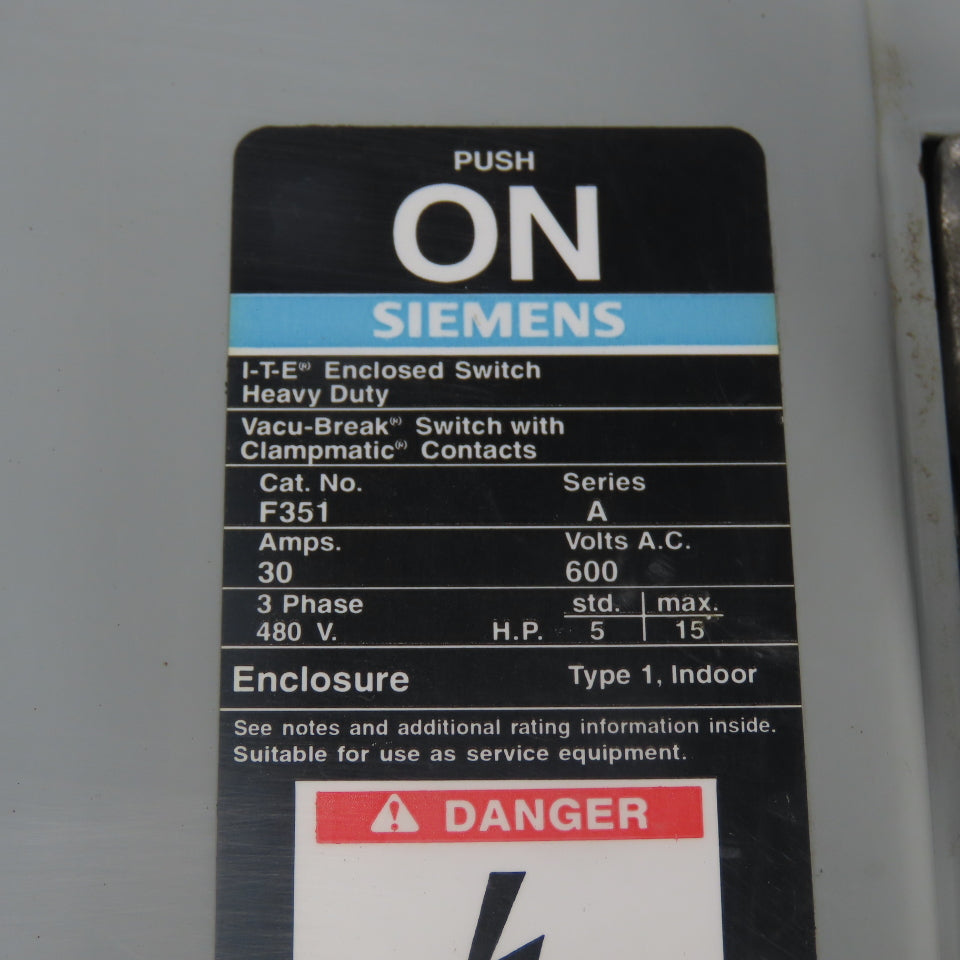 Siemens F351 Ser A 30A 600V 3P Fusible Safety Disconnect Switch 15Hp