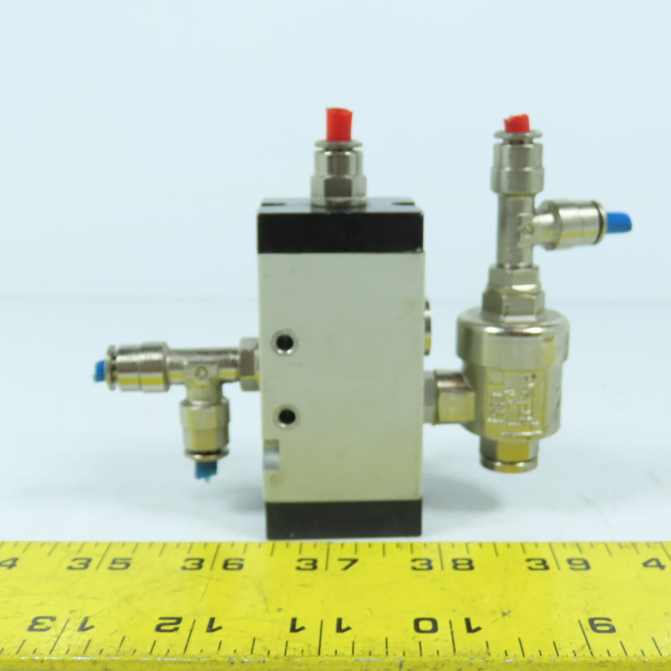 Camozzi 438-35 3/2 Way Pneumatic Directional Control Valve 10 Bar Max 1/8"