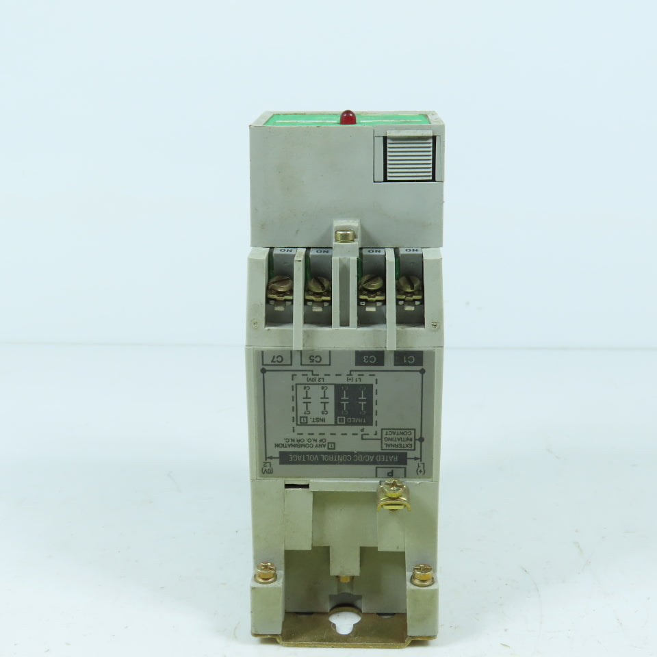 Allen Bradley 700-RTC44Y020U1 SerA Fixed Time Delay Solid State Timer 2-Min 120V
