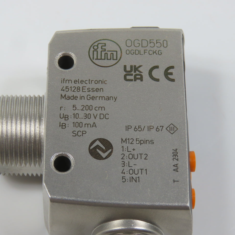 IFM OGD550 OGDLFCKG Laser Distance Sensor 10-30VDC (Small Crack)
