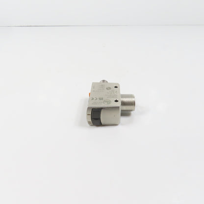 IFM OGD550 OGDLFCKG Laser Distance Sensor 10-30VDC (Small Crack)