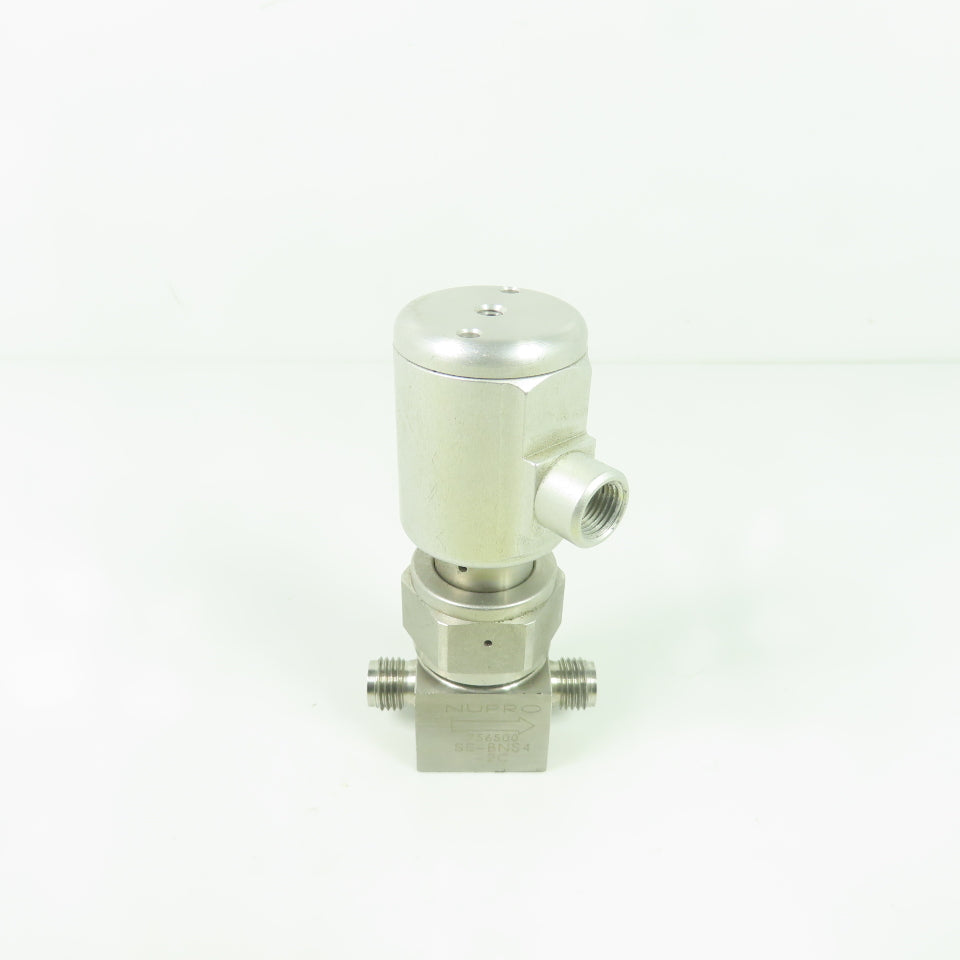 Nupro SS-BNS4-2C High Purity Bellows Sealed Stainless Steel Valve 1/4"