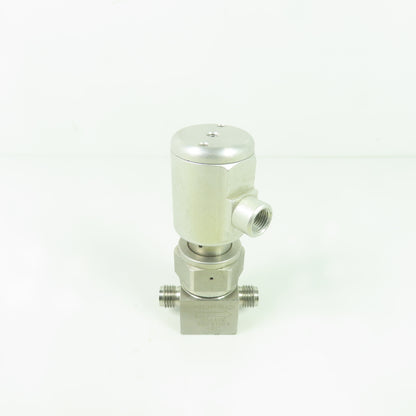 Nupro SS-BNS4-2C High Purity Bellows Sealed Stainless Steel Valve 1/4"
