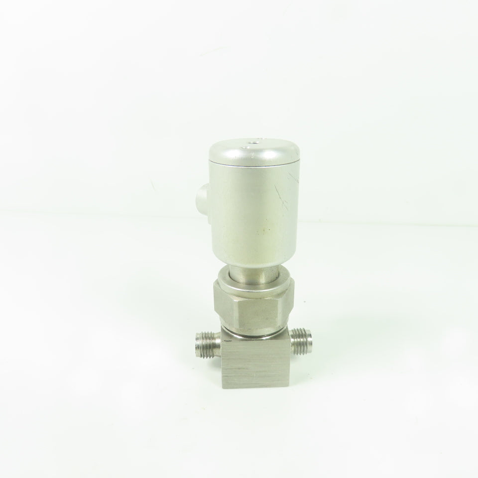 Nupro SS-BNS4-2C High Purity Bellows Sealed Stainless Steel Valve 1/4"