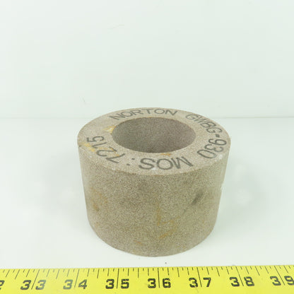 Norton GWBG-930 4.5" OD Grinding Roll Wheel MOS:7215 2.5" Bore