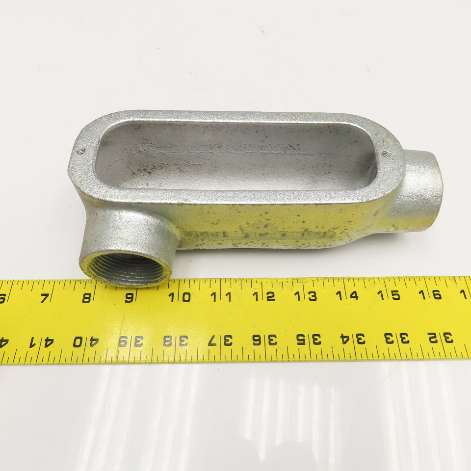 O-Z/Gedney LR-125 1-1/4" Malleable Iron Conduit Body