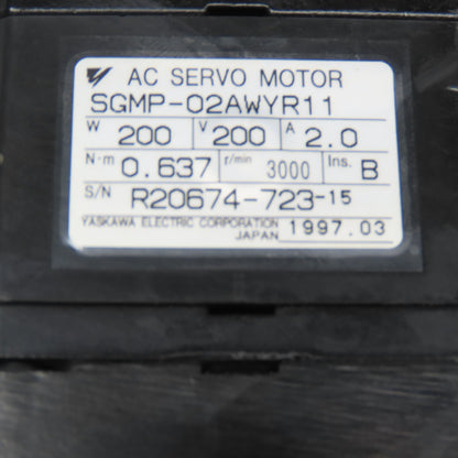 Yaskawa SGMP-02AWYR11 200W 200V 3000RPM AC Servo Motor