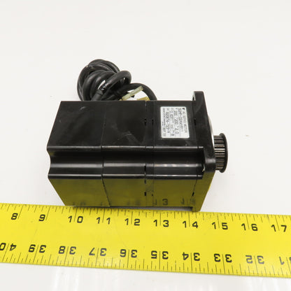Yaskawa SGMP-02AWYR11 200W 200V 3000RPM AC Servo Motor