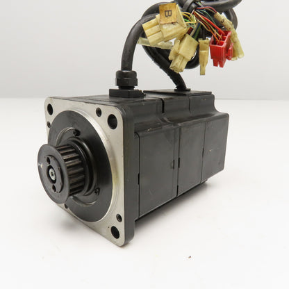 Yaskawa SGMP-02AWYR11 200W 200V 3000RPM AC Servo Motor