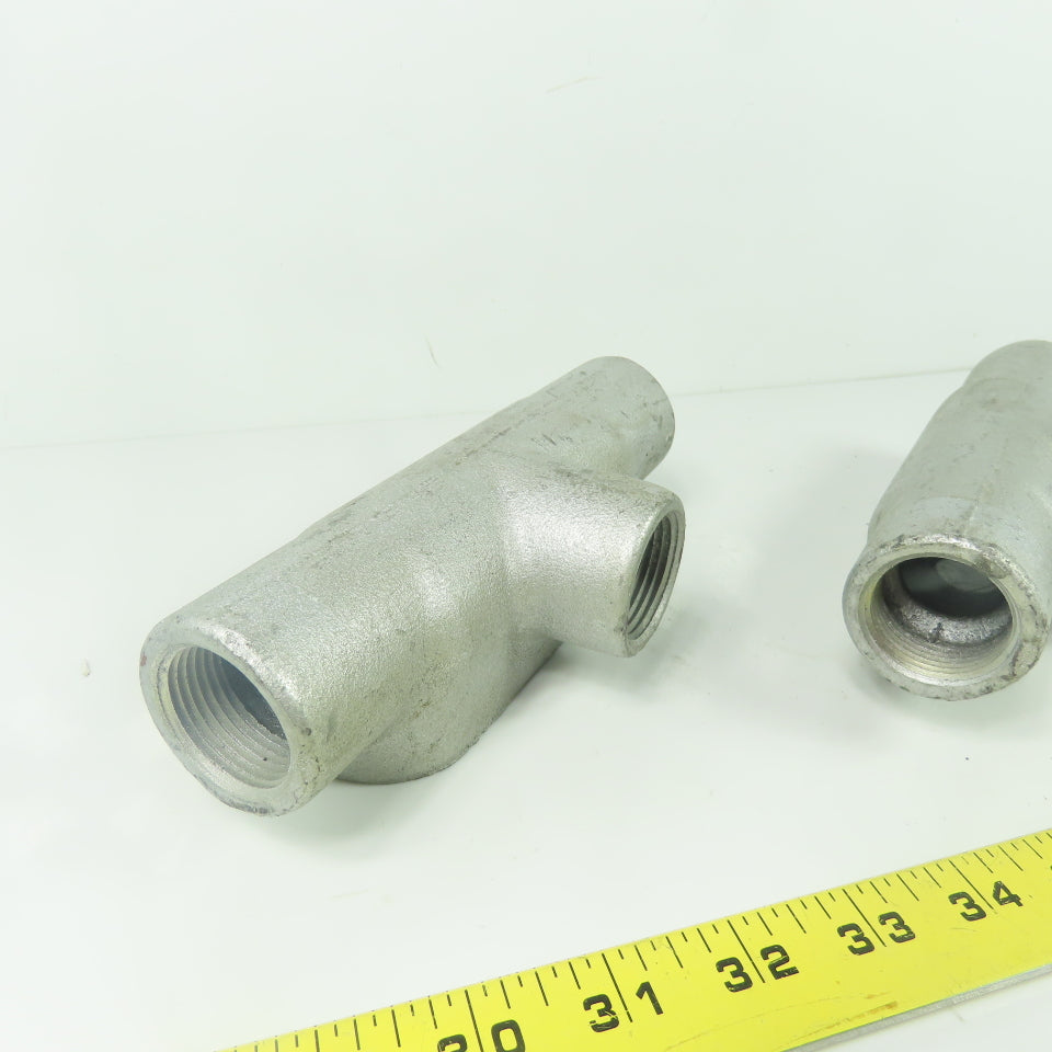 Crouse Hinds T37 1" NPT Cast Malleable Iron Threaded Conduit Body Lot Of 2