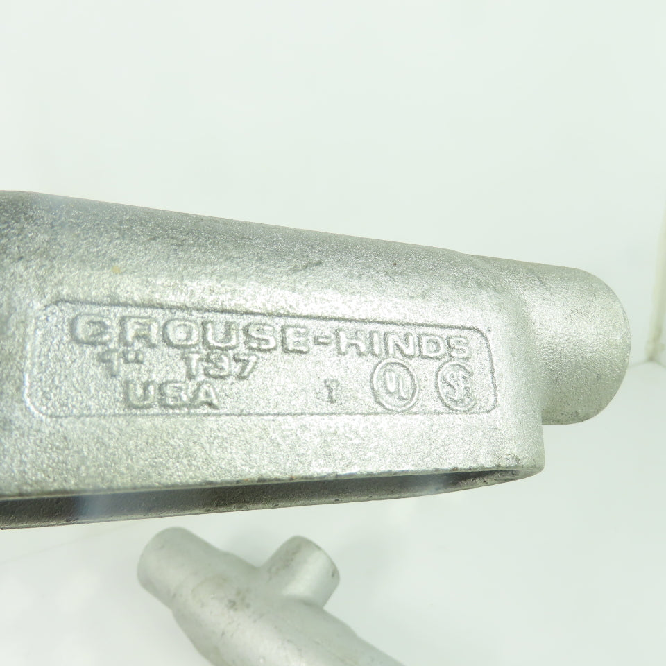 Crouse Hinds T37 1" NPT Cast Malleable Iron Threaded Conduit Body Lot Of 2