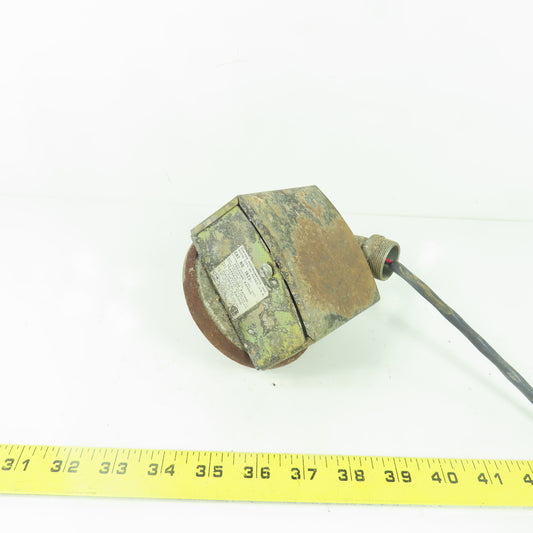 Dwyer 1823-10-2-S Differential Pressure Switch 2-10" WC 10PSI Max