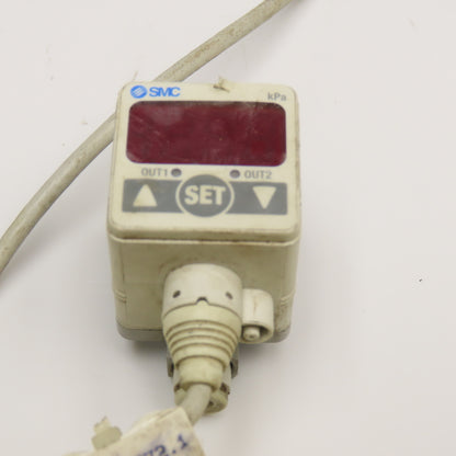 SMC ZSE40-C4-62L Vacuum Switch 10.0-101.3kPa 12-24V 4mm Airline