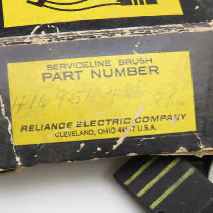 Reliance Electric 416956-4DF SL5G 4DF 3/4" x 1-3/8" x 1/4" Carbon Brush Lot Of 8