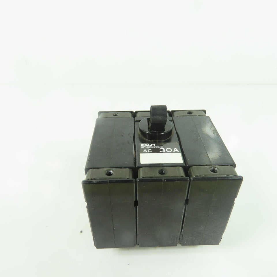 Fuji CP33EM/30W 30A Circuit Breaker Protector 250VAC