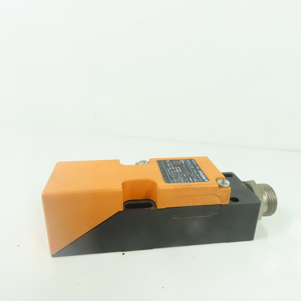Efector IM3500 IME2015BFBOA/LS300L Inductive Sensor Switch 20-250V AC/DC