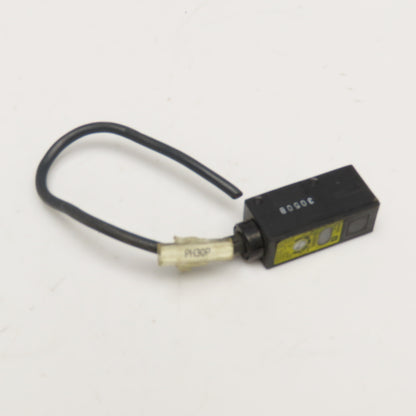 Omron E3S-2DB41 12-24VDC Photoelectric Sensor