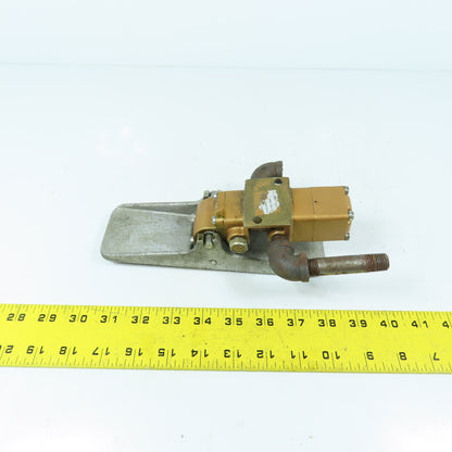 Versa Pneumatic Foot Control Valve 1/2" (Model Unknown)