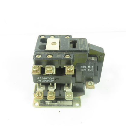 Square D 8501-D042 10A 600V AC Control Relay 110/120V Coil