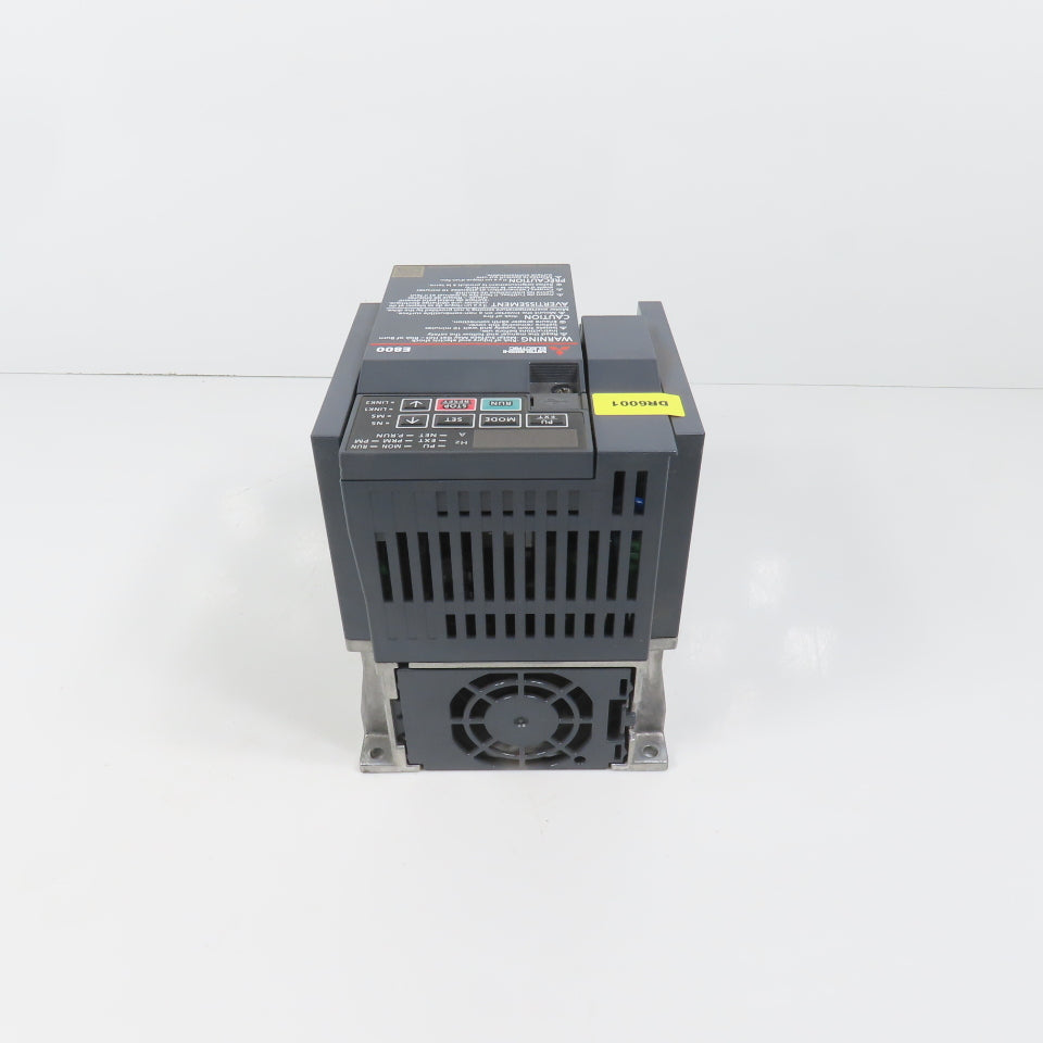 Mitsubishi FR-E820S-0050EPA-60 Inverter Drive 1PH 240V Input 3PH 200-240V Out