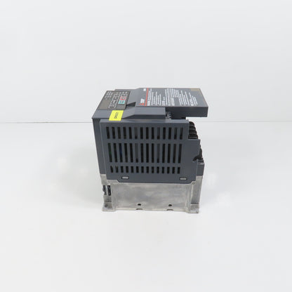Mitsubishi FR-E820S-0050EPA-60 Inverter Drive 1PH 240V Input 3PH 200-240V Out