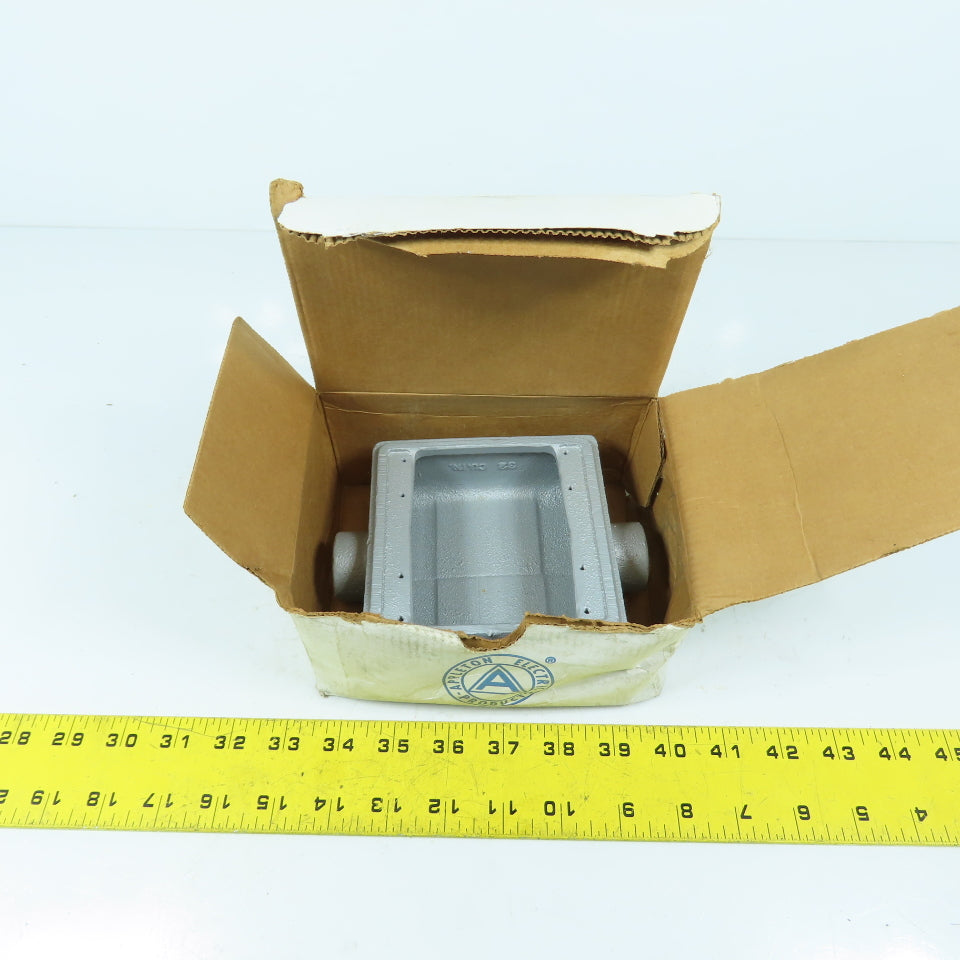 Appleton FSC-2-75 3/4" Malleable Irn 2-Gang Device Box New