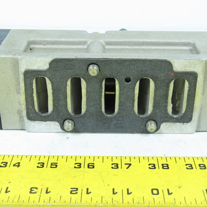 Parker Schrader L72431211XXVX0B Pneumatic Solenoid Valve 150PSI Max