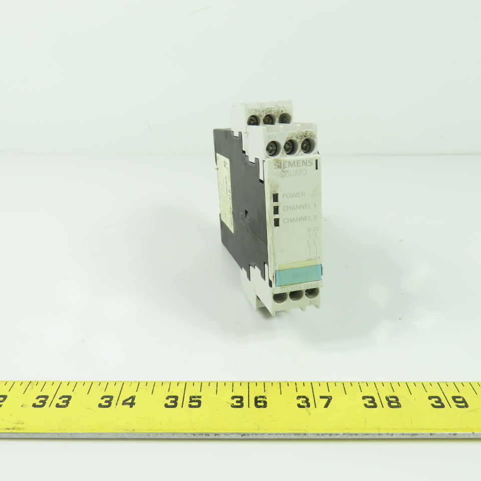 Siemens 3TK2824-1BB40 Siguard Safety Relay 24VDC