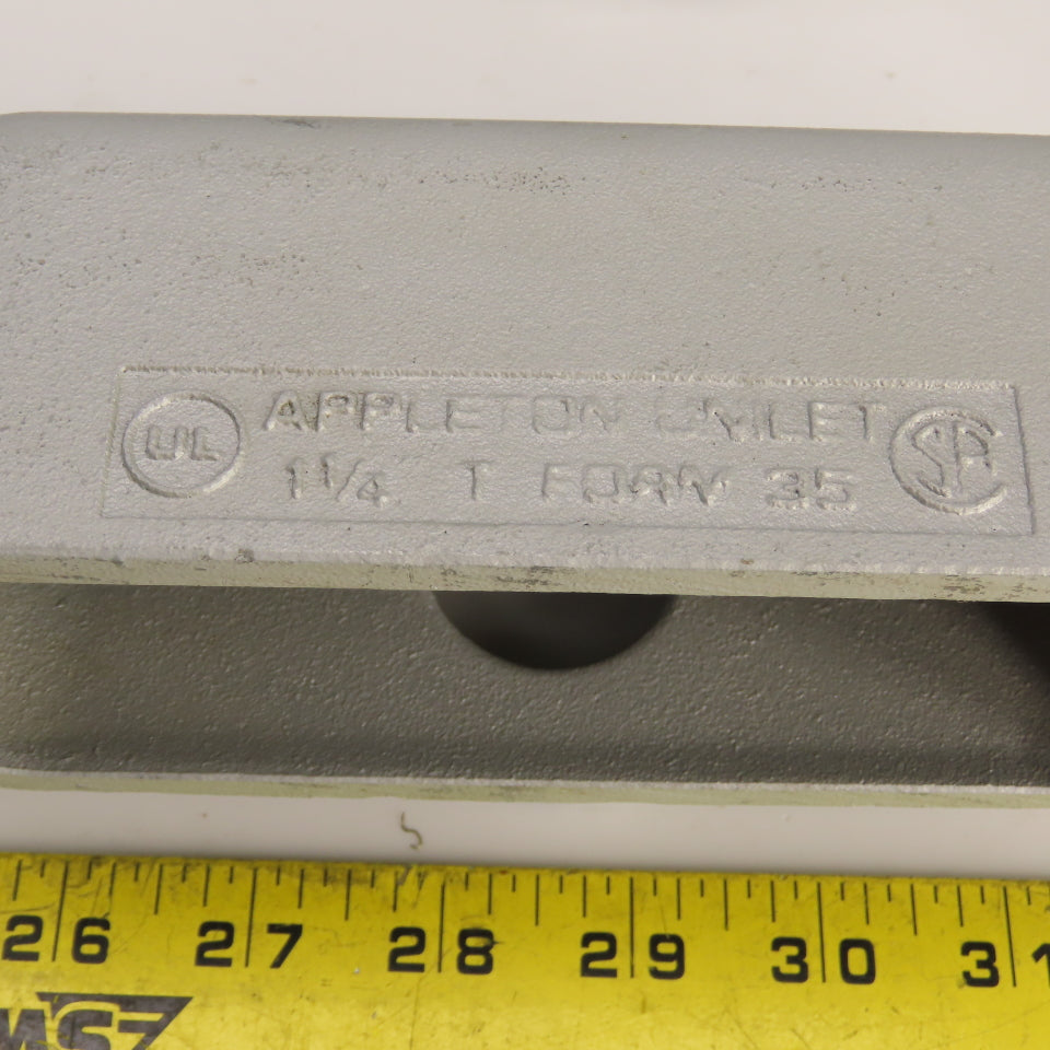 Appleton Unilet 1-1/4" T Form35 Malleable Iron Conduit Body Tee Lot of 6