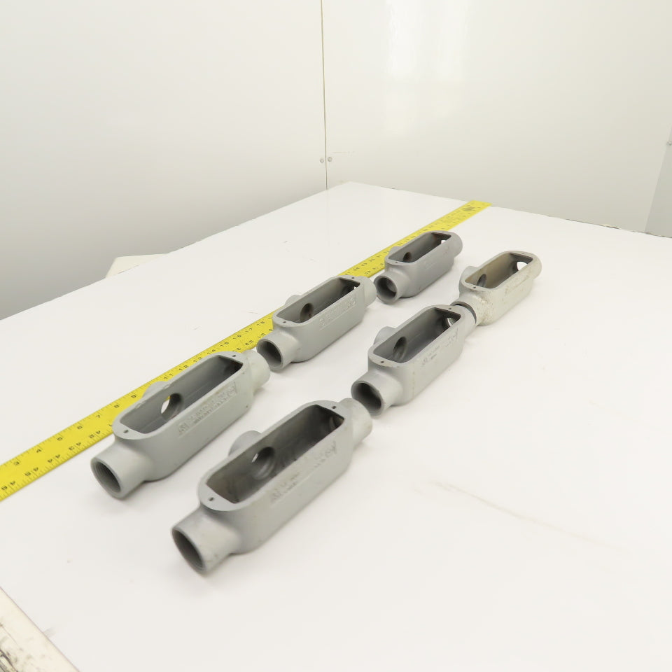 Appleton Unilet 1-1/4" T Form35 Malleable Iron Conduit Body Tee Lot of 6
