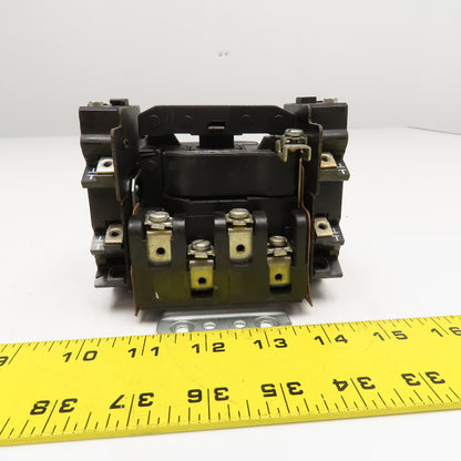 General Electric CR360L301AAJ Lighting Contactor 480V Load 600V Ballast MAX 120V