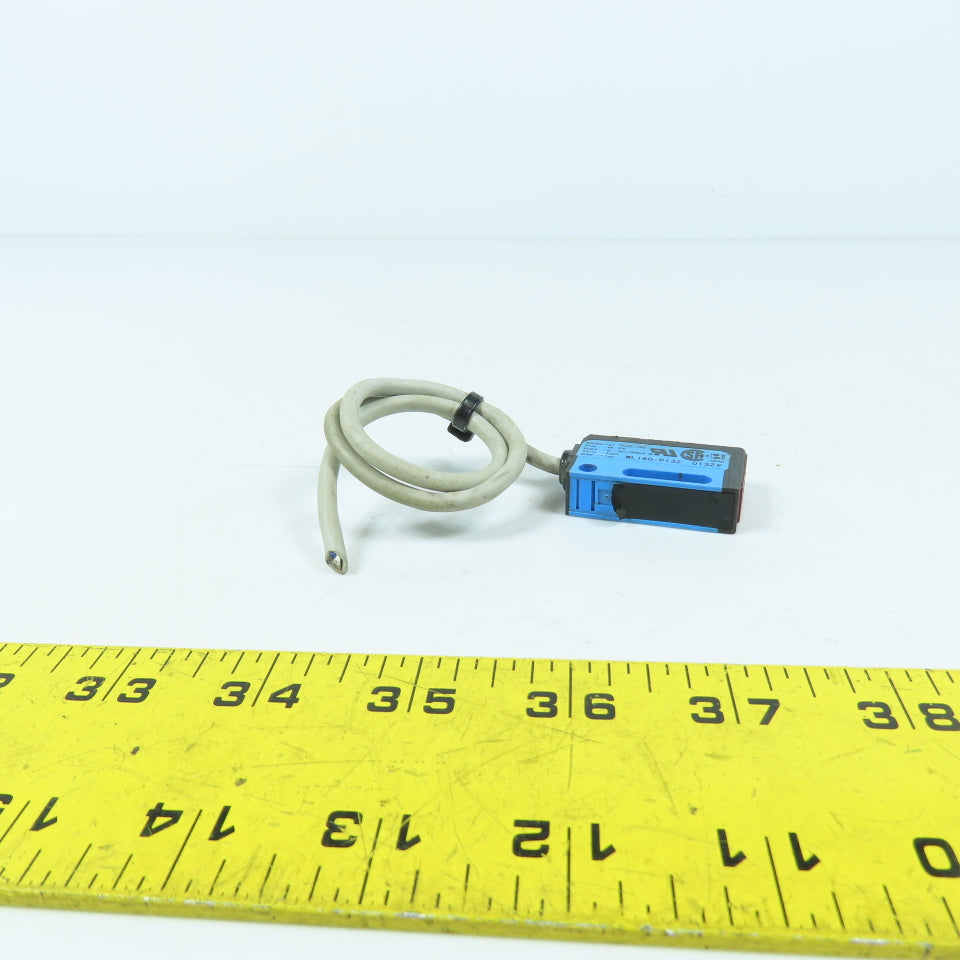Sick WL160-P132 Optex Photoelectric Retro-Reflective Sensor 10-30VDC