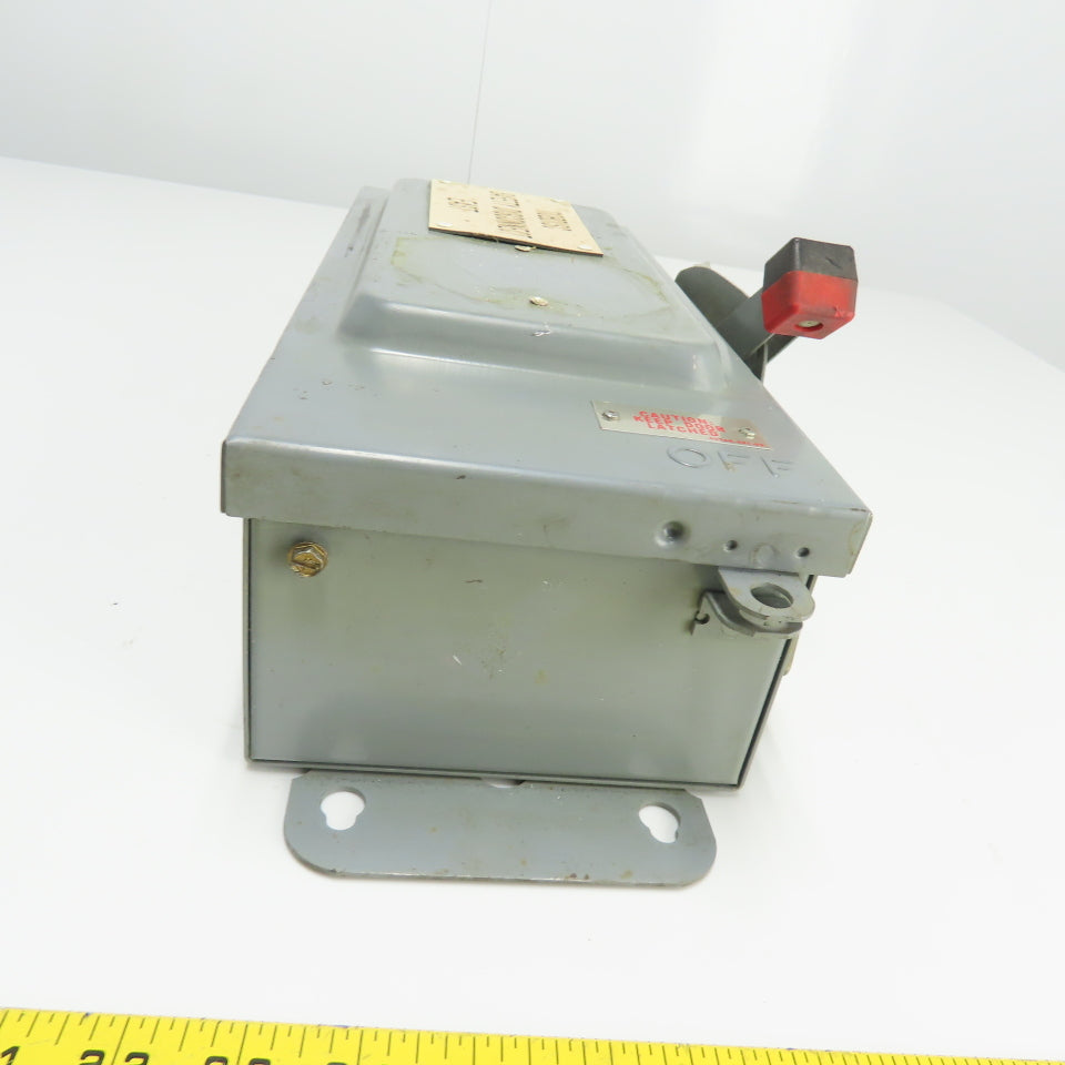 Square D HU36IAWK 30A Non Fusible Safety Disconnect Switch 3Ph 600VAC