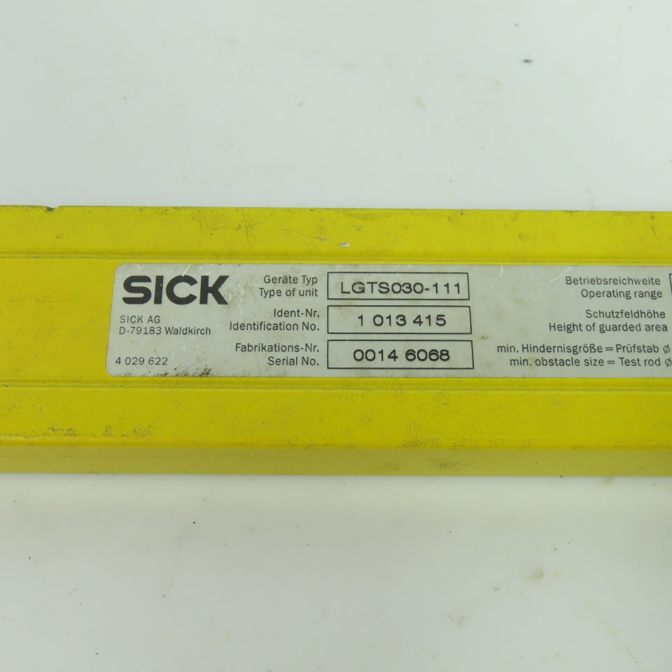 Sick LGTS030-111 Safety Light Curtain 305mm Height 6.0m Range 30mm Resolution