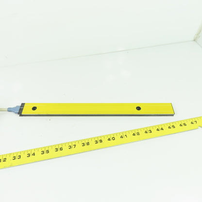 Sick LGTS030-111 Safety Light Curtain 305mm Height 6.0m Range 30mm Resolution