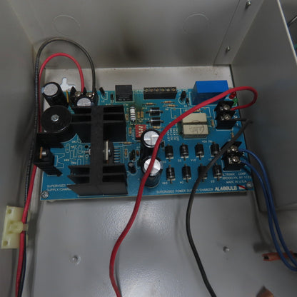 Altronix AL400UL Regulated Power Supply Charger 12/24VDC Output 115VAC Input