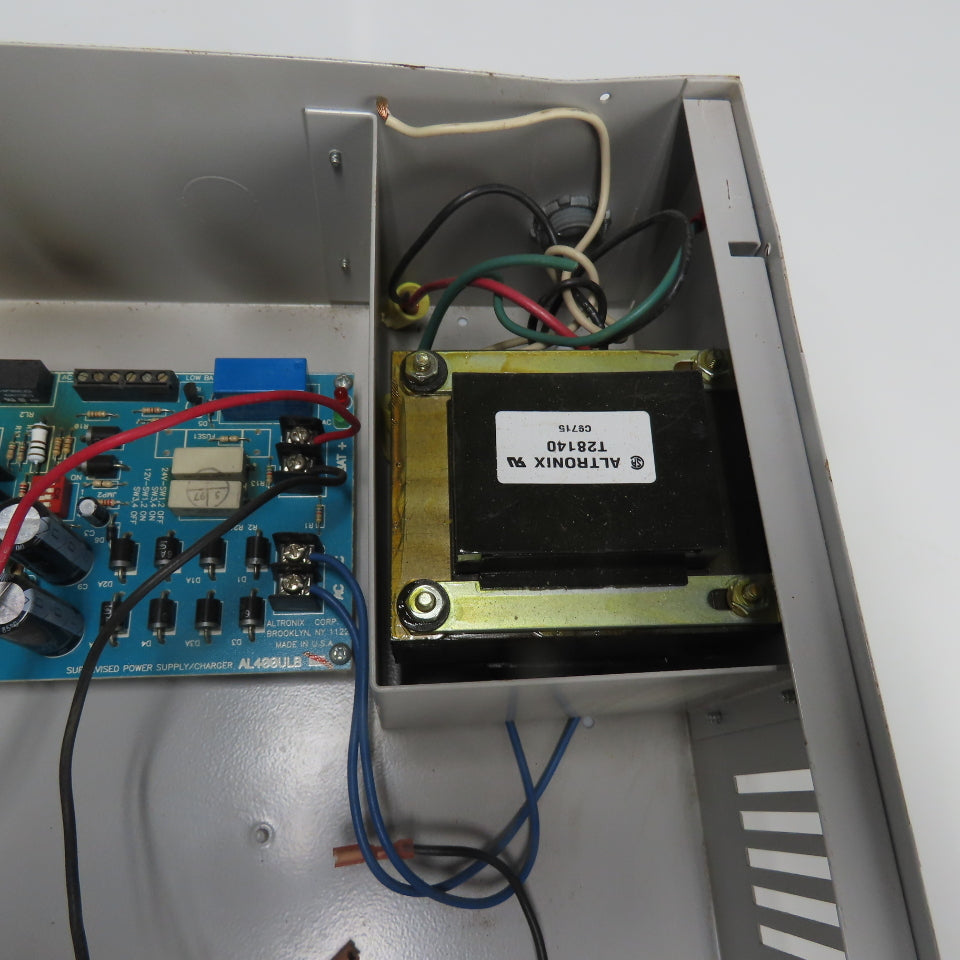 Altronix AL400UL Regulated Power Supply Charger 12/24VDC Output 115VAC Input