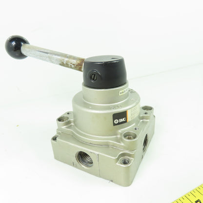 SMC NVH401 Manual Pneumatic Hand Valve 150PSI 1/2" NPT
