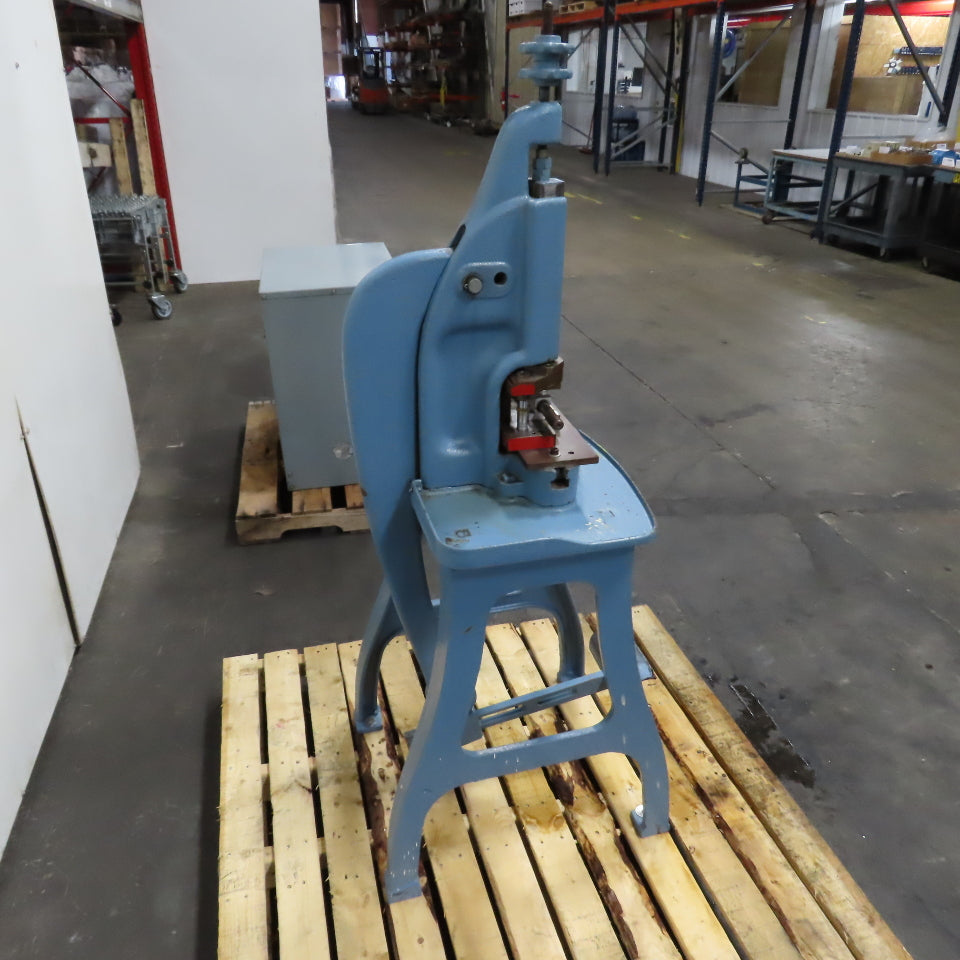 Famco No. 10 Kick Foot Press W/ Die Shoe 3" Throat 2" Stroke 1/2 Ton