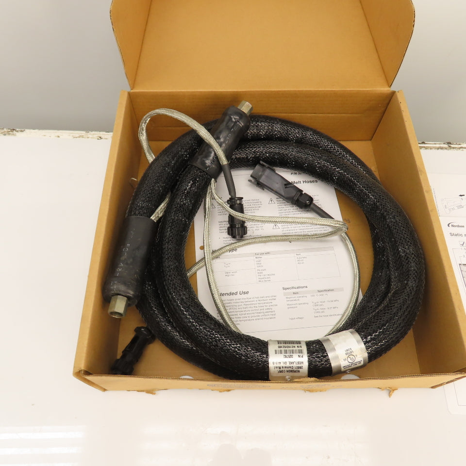 Nordson 325763 Blue Series Hot Melt Hose 5/16" x 8' 240V AD-41 New