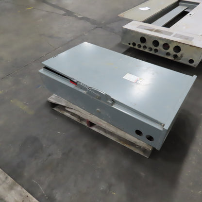 Square D H365R 400A 600VAC 3-Pole Fusible Safety Disconnect Switch 3R Enc.