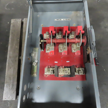 Square D H365R 400A 600VAC 3-Pole Fusible Safety Disconnect Switch 3R Enc.